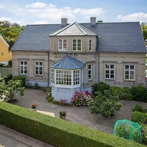 Skovbakkens Privat bolig